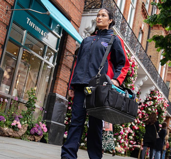 Pimlico engineer walking in Sloane Square in Kensington and Chelsea