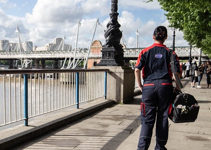 Pimlico engineer walking in Lambeth