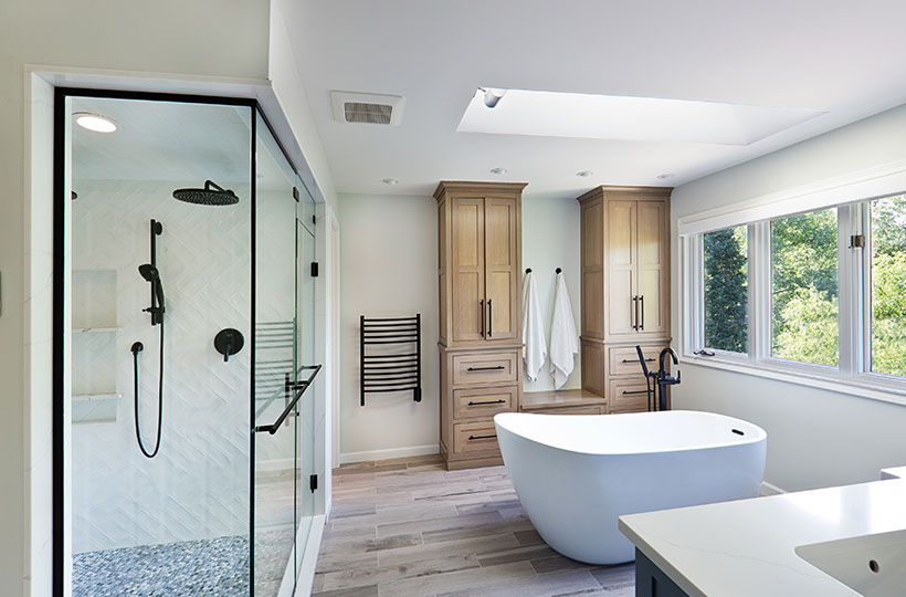 Bespoke traditional bathroom