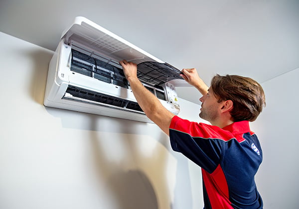air conditioning specialist